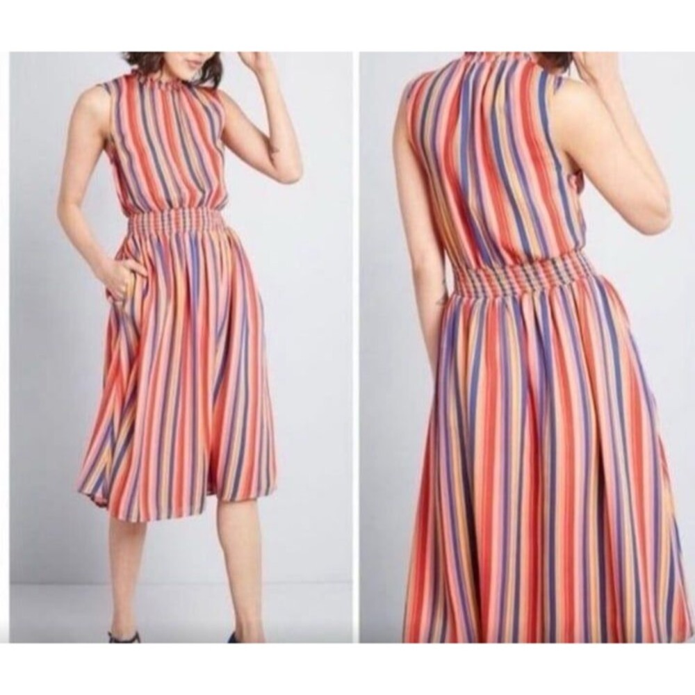 Modcloth Savor The Occasion Dress Sleeveless Flowy Striped Multicolor Print Sz S